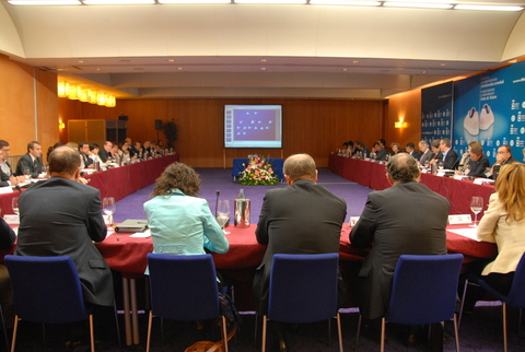 Foto: Debate sobre polticas sociales avanzadas 